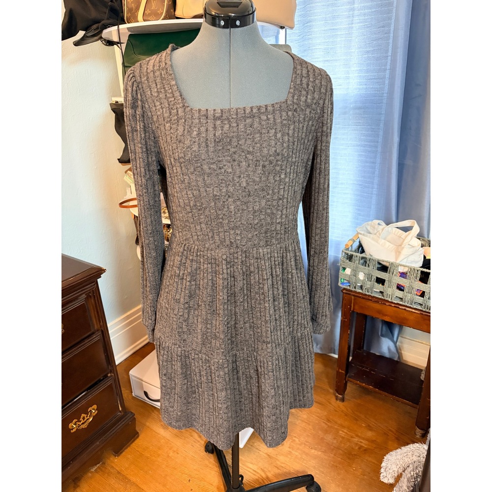 Sampeel Dress Large Gray Ribbed Knit Square Neck Tiered Mini Minimalist